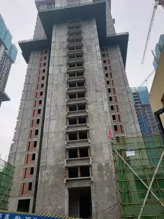 房价