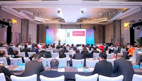 ·¿¼Û