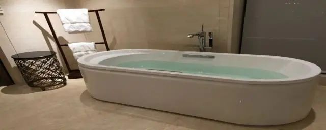 房价