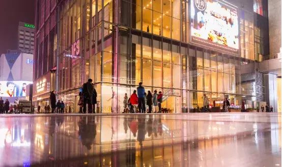 2021ÄêºôºÍºÆÌØÐ·ç¿Ú£¡ÄÏÍò´ï´øÀ´µÄ²Æ¸»»úÓöµ½µ×ÓжàÉÙ£¿