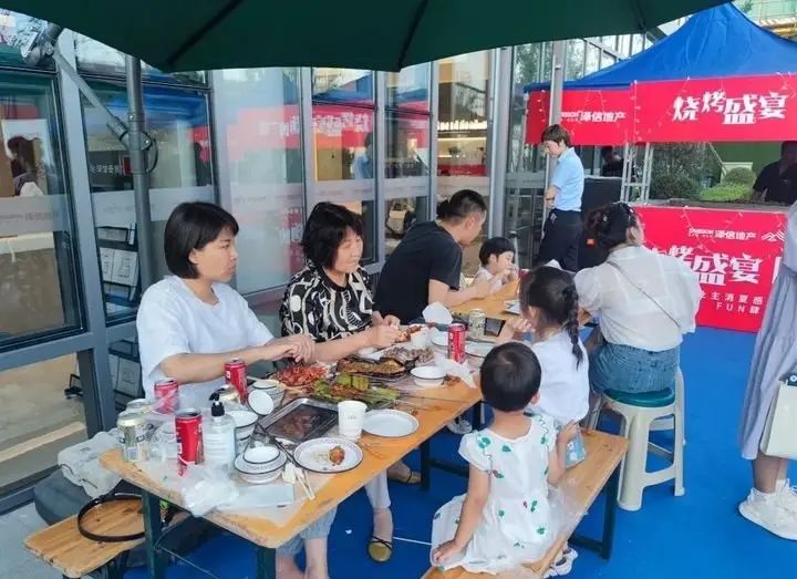 Ê¢ÊÀÔÆÖþ ñöÌýÃÀºÃ¡°¼Ò¡±Òô ÔÆÖþ7Ô¼ÒÊ飨ÉÏÆª£©