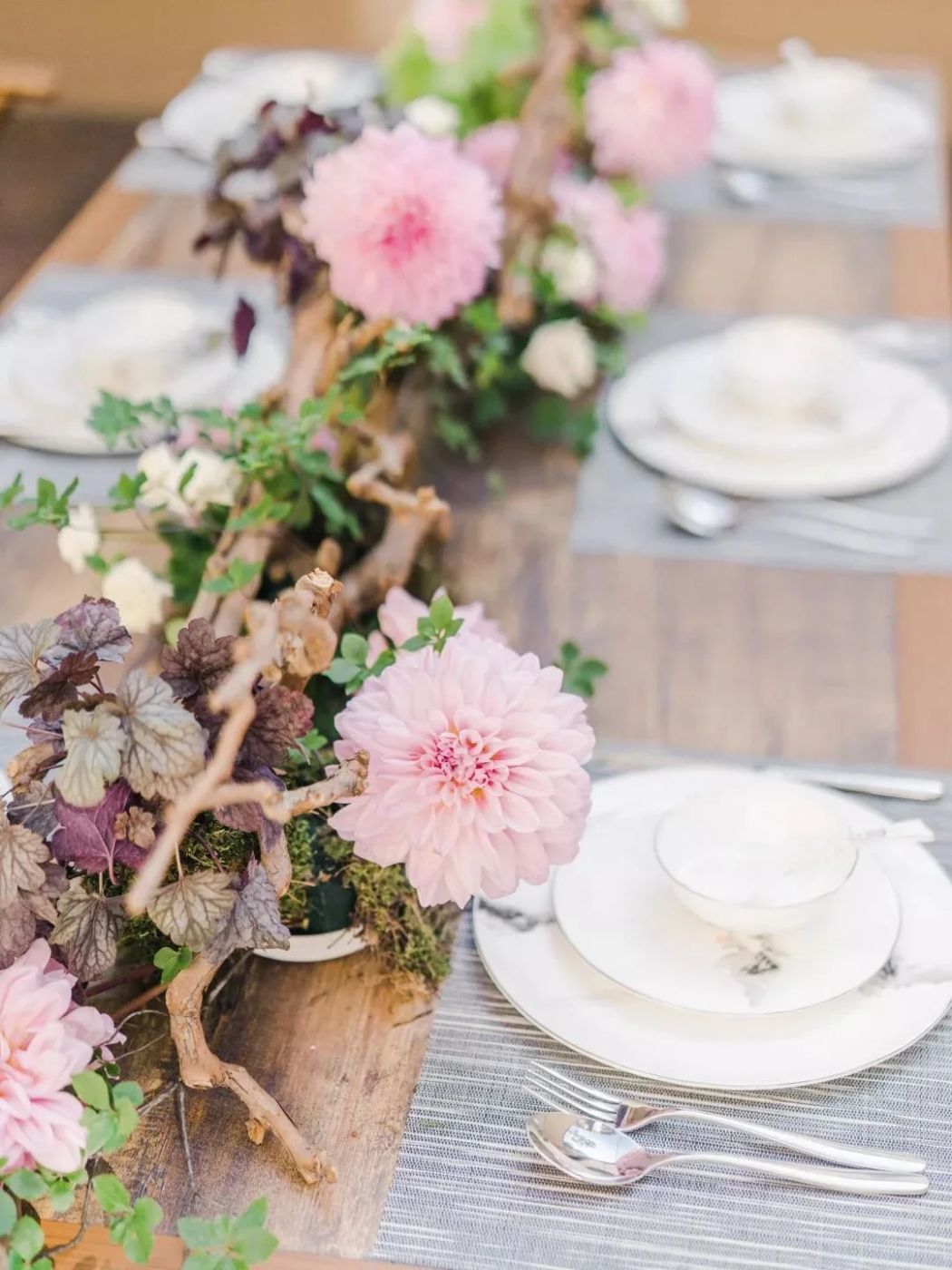 ·¿¼Û