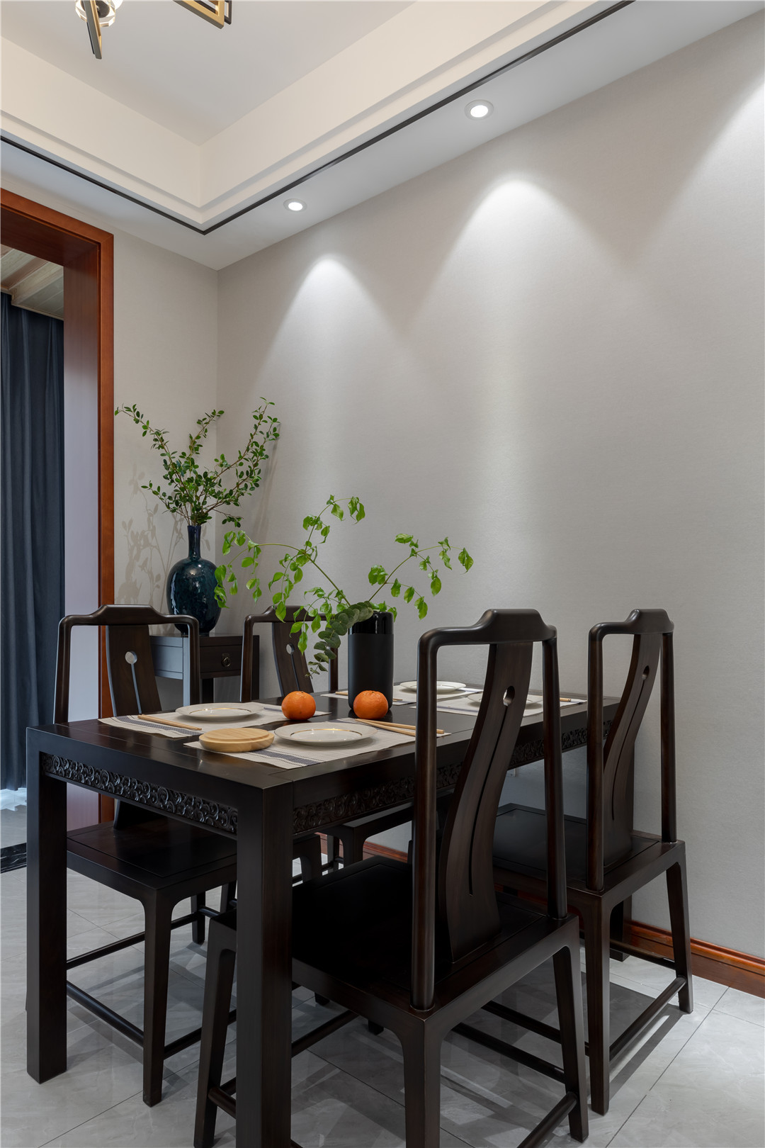 127平米的房子装修只花了11万，中式风格让人眼前一亮！