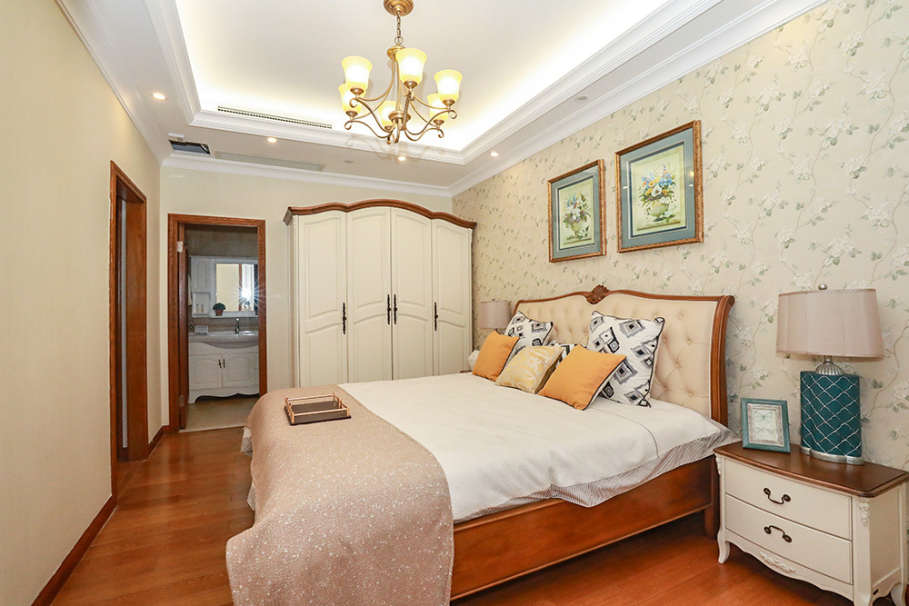 朋友买的135平米三居室，一共才花30万，这古典风格太美了！