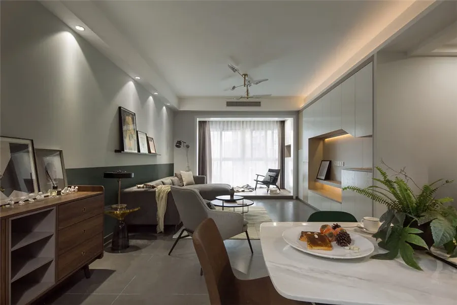 这个复古感让我很想深深的扎进生活里