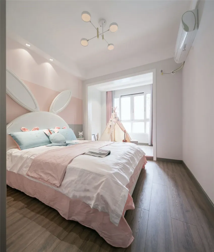 这个复古感让我很想深深的扎进生活里