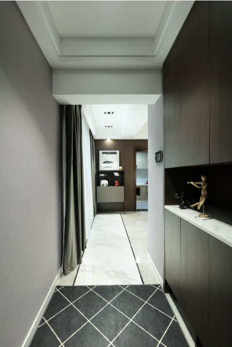 138平米的三居室装修案例欣赏，将现代风融入到现代生活当中。