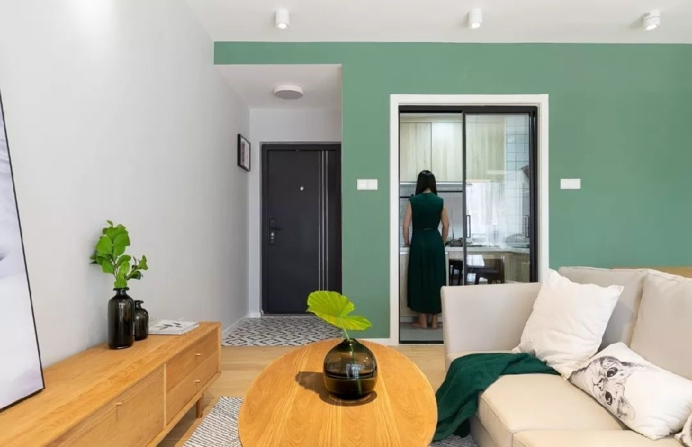 这套57平米的二居室，最后还是选定现代风格，效果竟远超预期。
