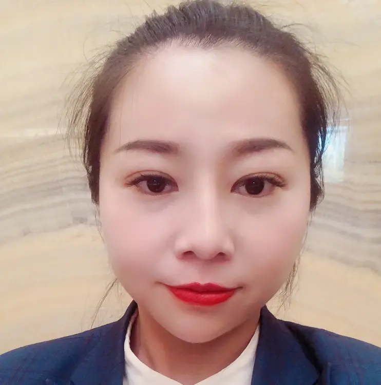 人气主播张华川