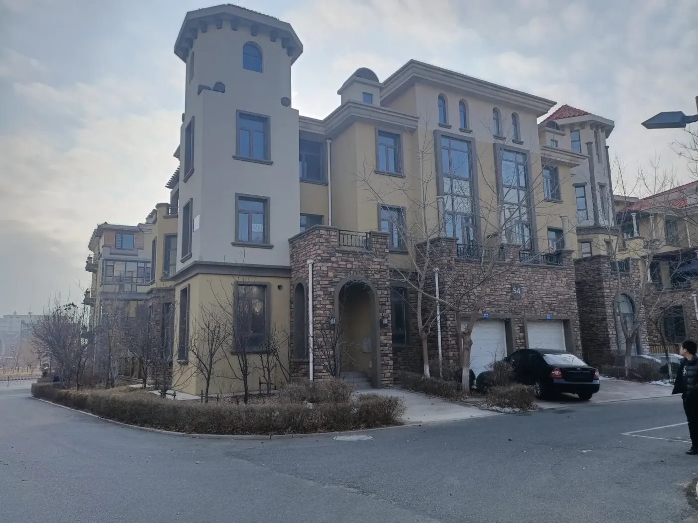 盘山县 水岸蓝桥 9室6厅