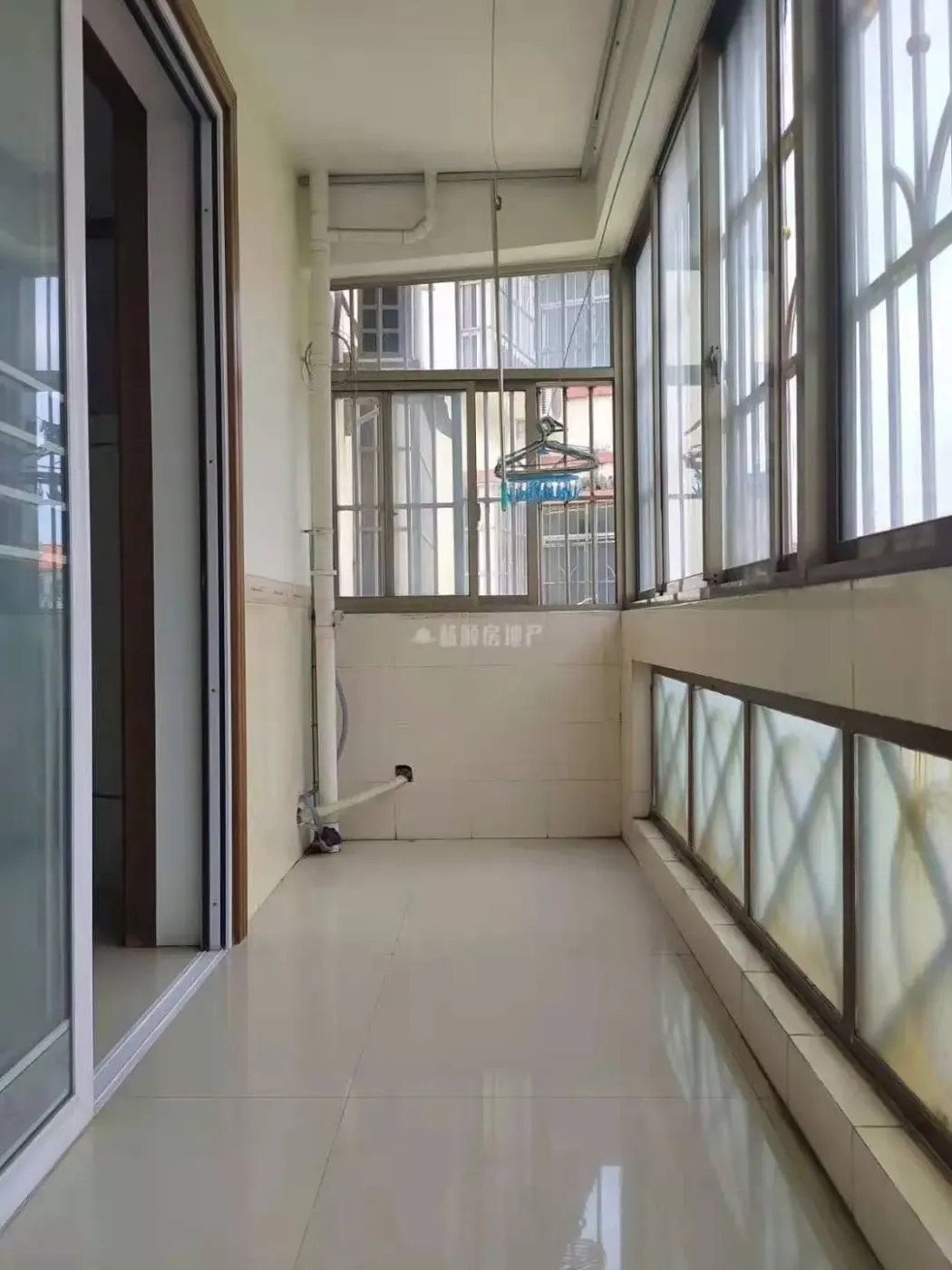 鹅城区 百色市金源小区 3室2厅