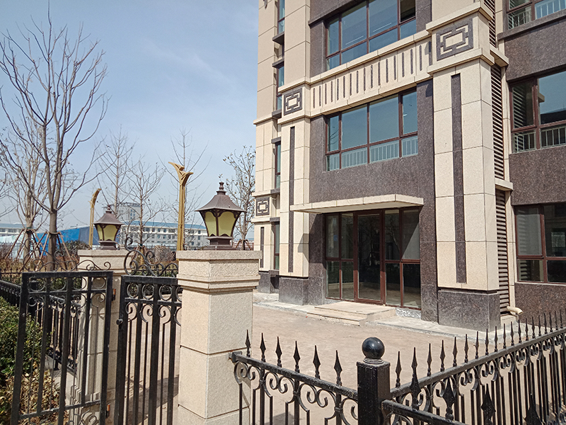 天华·长城公馆推一楼带院准现房 均价7500元/平