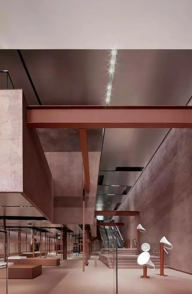 东仓ur伦敦旗舰店稀声中国品牌全球商业里程碑