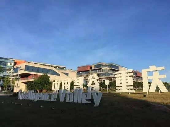 重庆发展持续向好，谁又将站上城市价值提升舞台的中央？