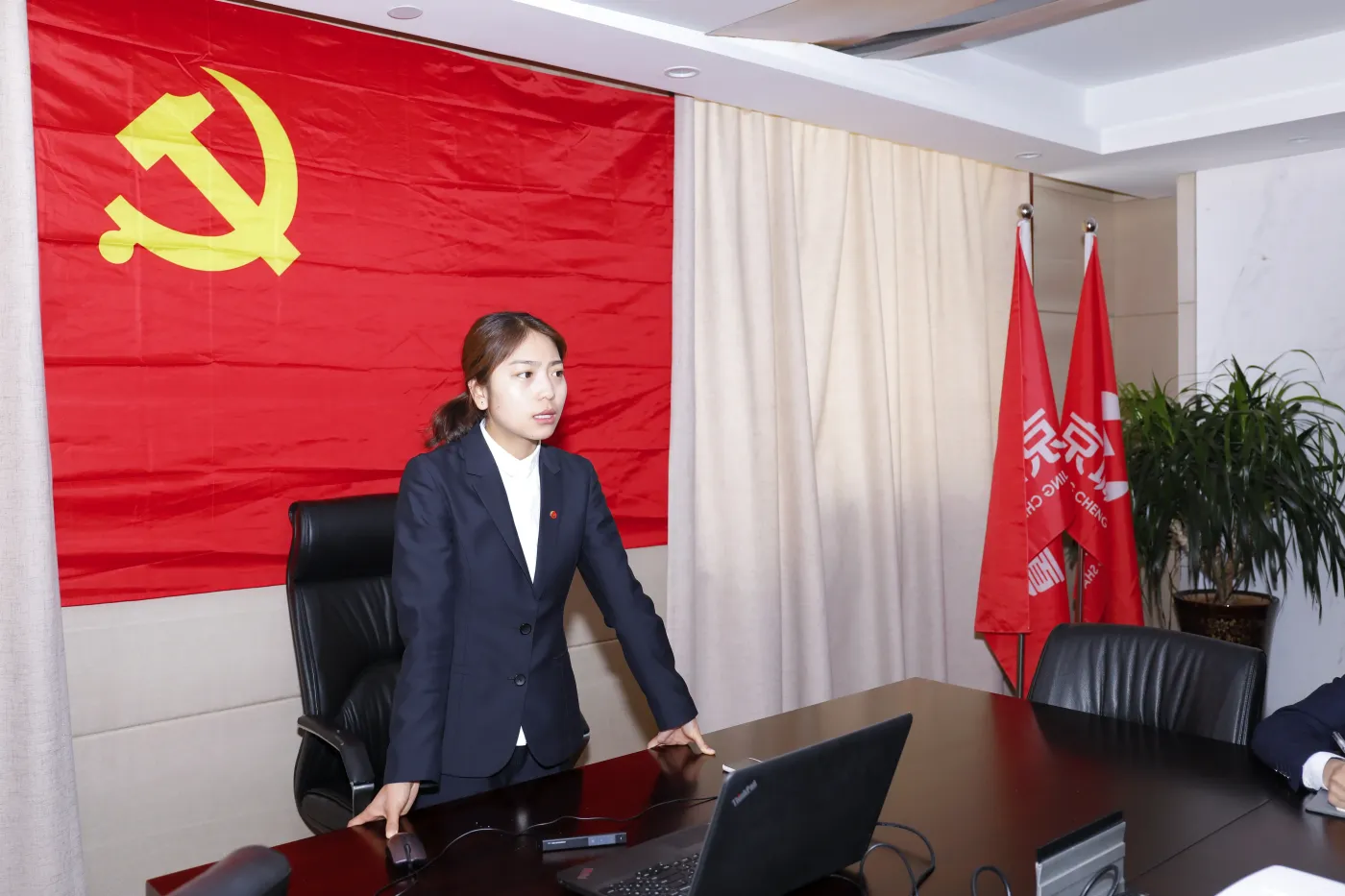 商学院讲师:刘金波新晋升店长商学院讲师:尹晶商学院讲师:左建华商