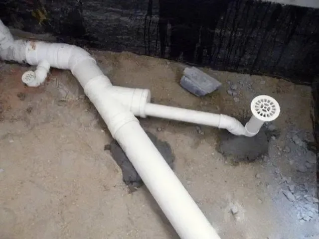 卫生间到底有没有必要做暗地漏?很多人搞错,沉箱内积水越来越多