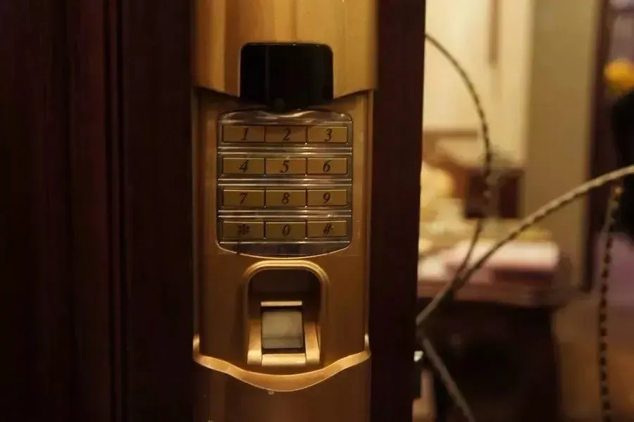 汝州碧桂园指纹密码锁感受指尖上的便捷生活