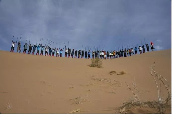 中泰集团|3天88公里沙漠征途！非凡足迹 勇战大漠！