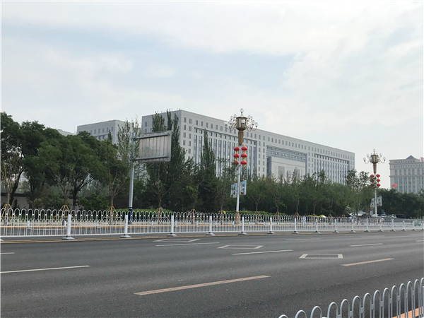 张家口市政府大楼图片