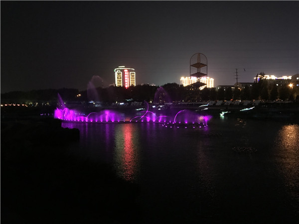 激光+水景影射张家口新时代“夜生活”辉煌！这些景点你看过了吗