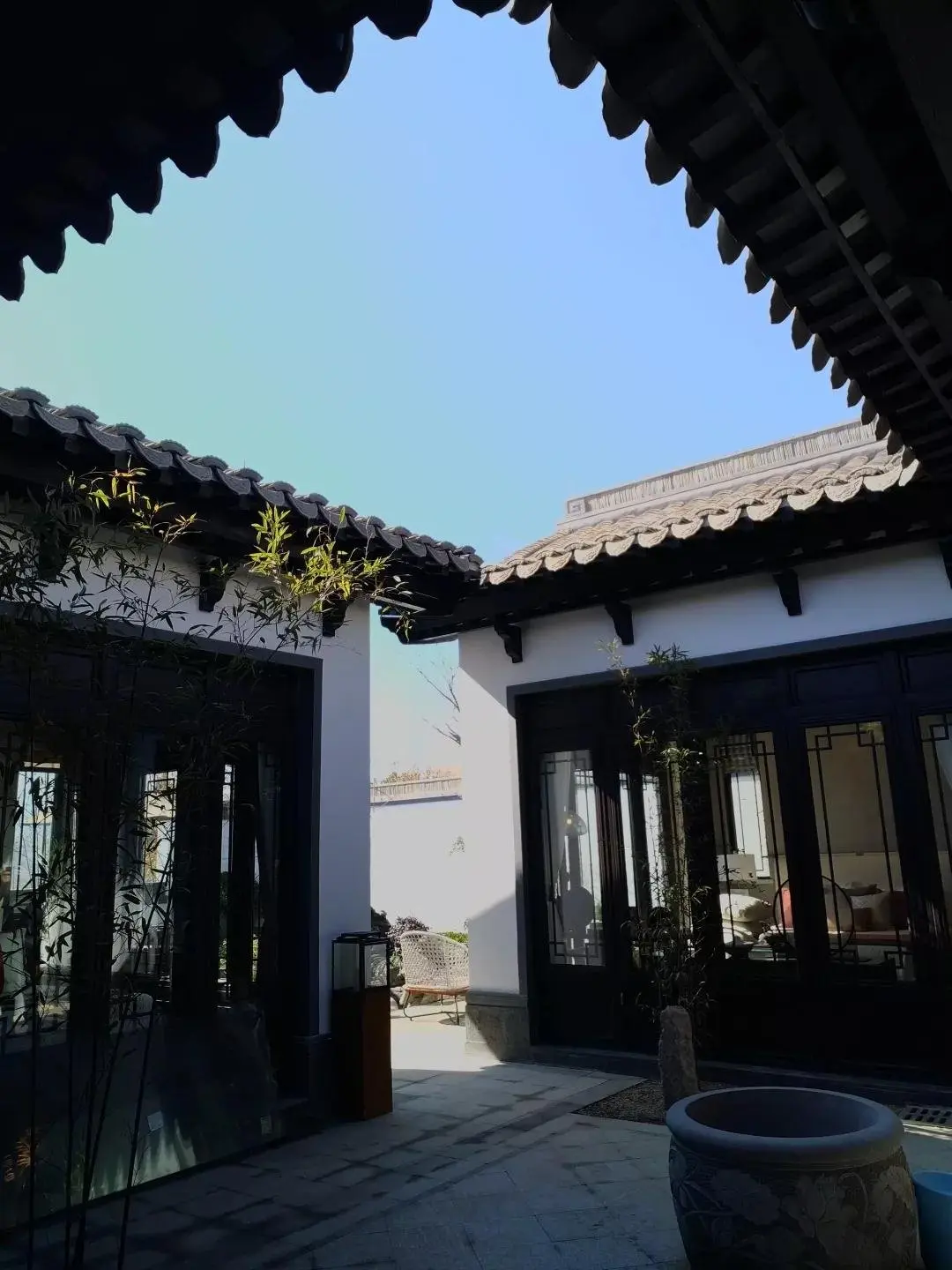 当徽派建筑来到腾冲,一方天井却大有乾坤!