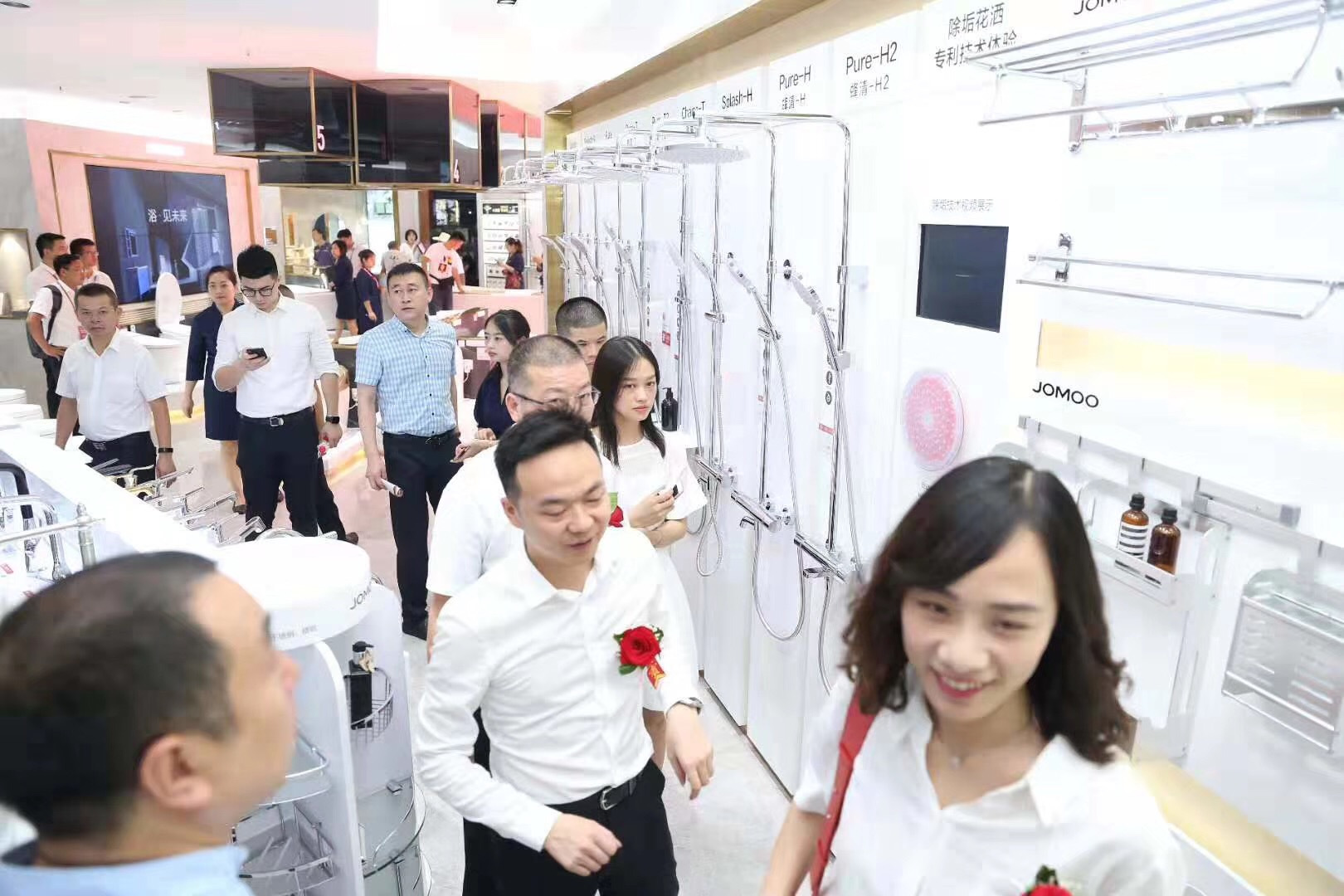 九牧阳卫高端定制店在重庆开业 引领品质生活新篇章