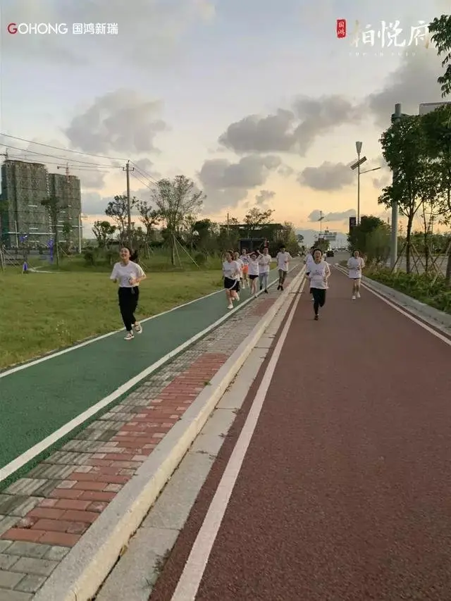 悦跑，越青春 | 2019国鸿新瑞HONG悦跑季 盛大开跑！