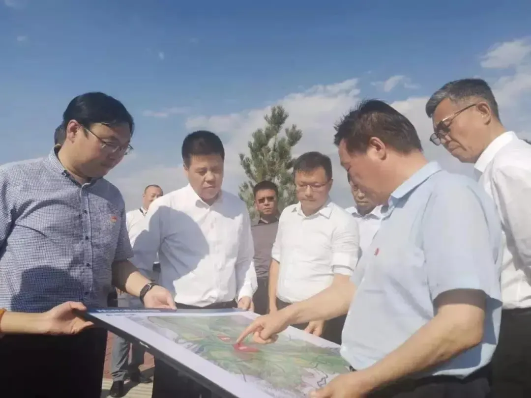 华侨城北方集团党委书记,总经理杨杰介绍了华侨城的发展运营情况及