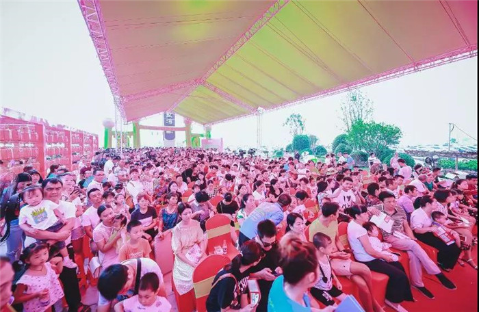 今天，华新这个国风营销中心盛大开放，超千人到访，沸腾衡阳！|金钟美墅湾