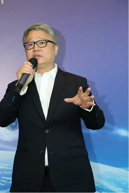 劲爆地产预言家罗博士预爆称深圳湾惊现家族传承示范资产