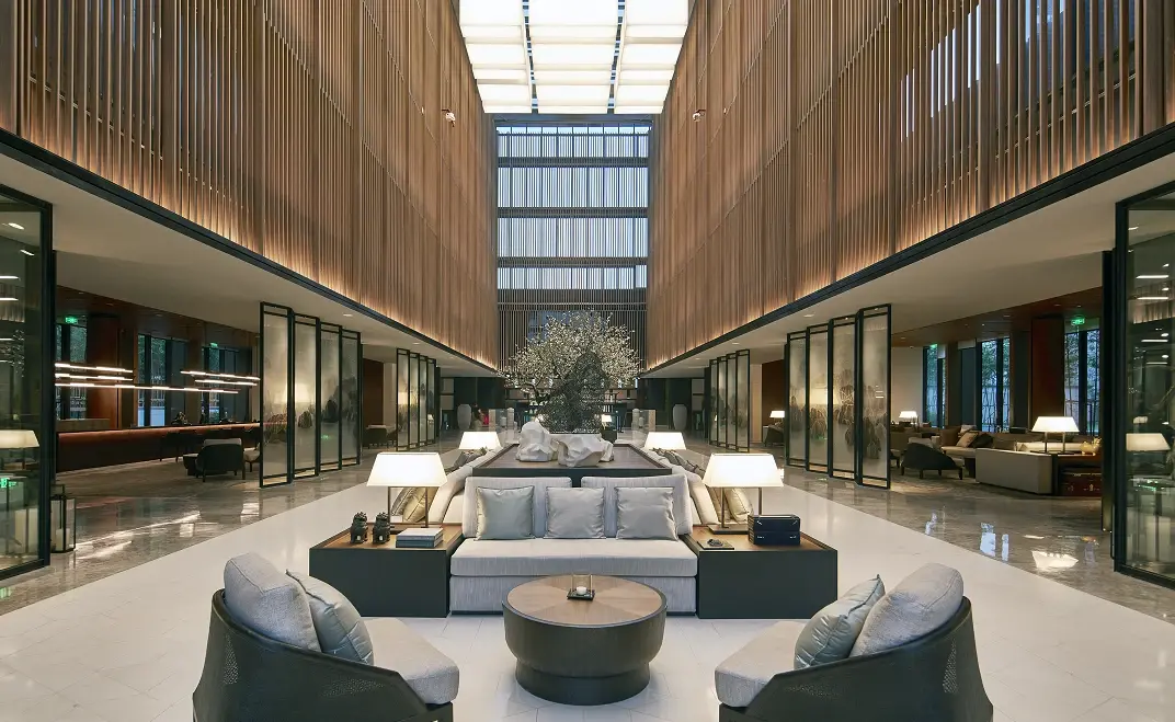 红动涵碧楼南京第一届赏花品蟹节正式开幕