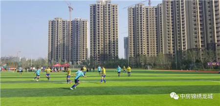 中房·锦绣龙城预祝濮阳县“迎十月一八人制足球邀请赛”圆满成功！