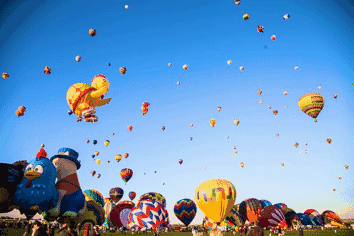 【十一新玩法】浪漫热气球空降金悦湾，全城免费乘坐！你心动了吗？