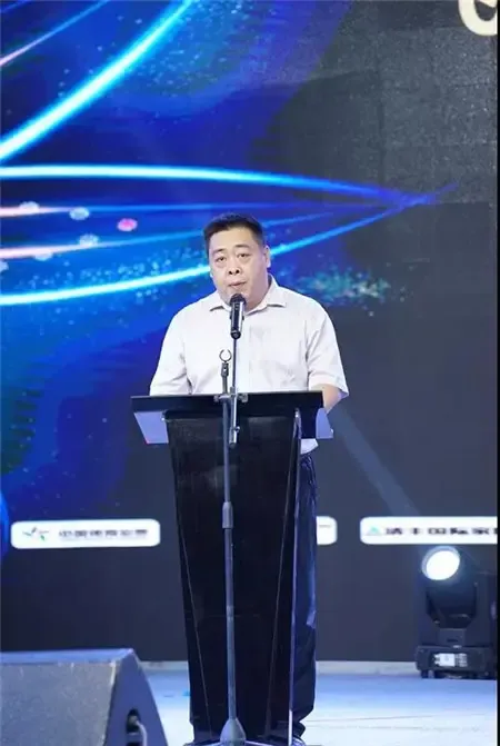 河南省社会体育事务中心副主任李罡