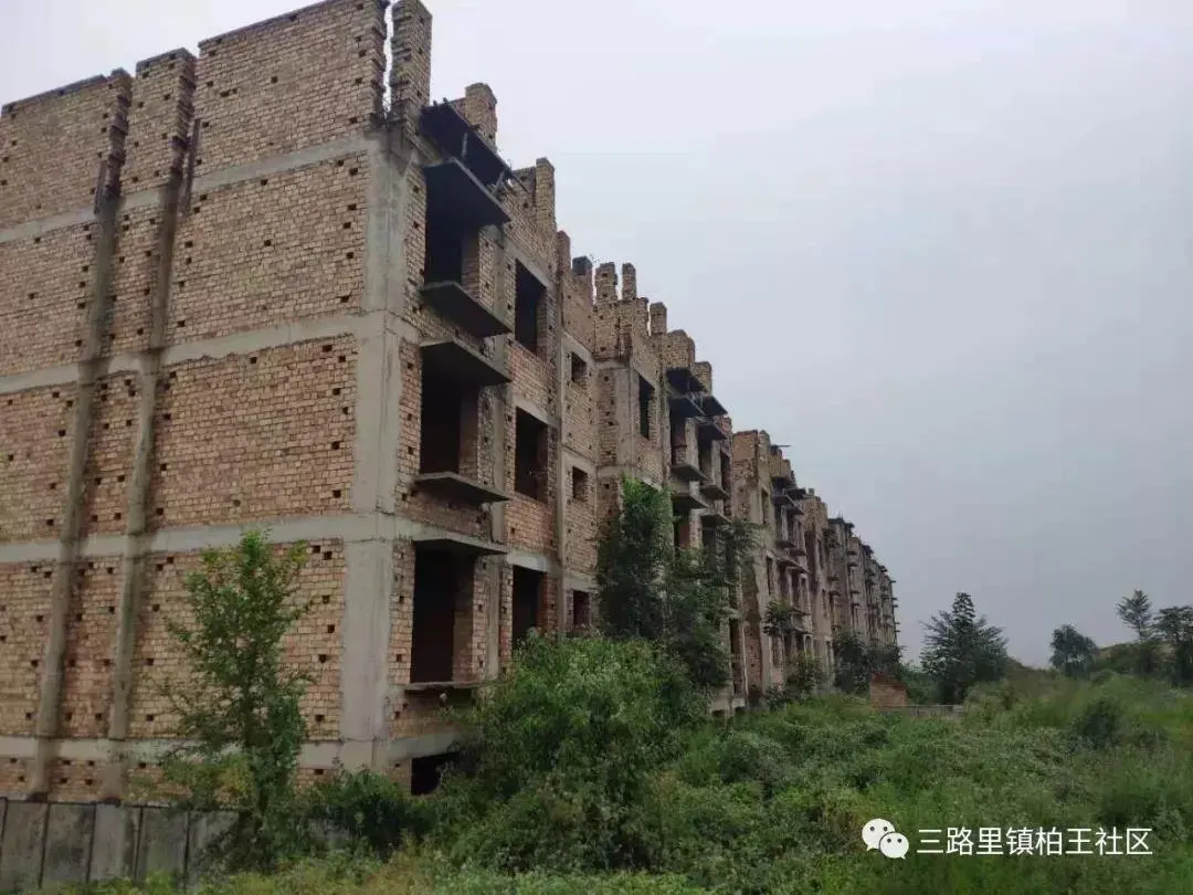 盐湖区三路里镇街道效果图三路里镇农村示范住宅小区位于三路里村南