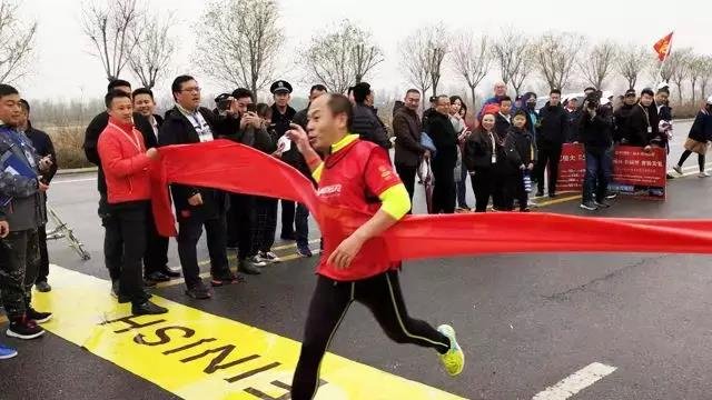 恒大滨河左岸丨张家口宣化“恒大杯”首届全民健身长跑节圆满落幕！