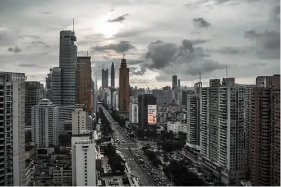 烦城市太嘈杂我想去静静