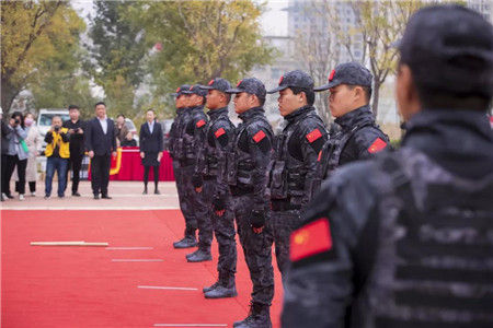 【濮阳建业物业】十年磨一剑，今论“华山”，一剑霜寒十八城