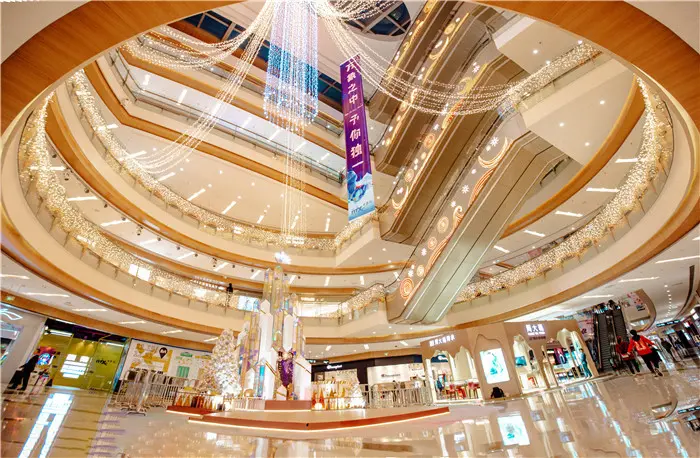 领略五国圣诞风情赣州万象城平安夜party乐活上演