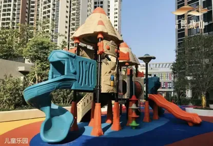 享有绿氧环形跑道 建面约400㎡的花园式泳池 更建有优质幼儿园 且自带