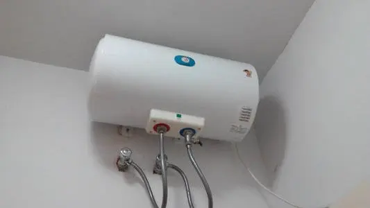 電熱水器如何使用才能更省電一聽老電工的話我就懊悔沒早察覺