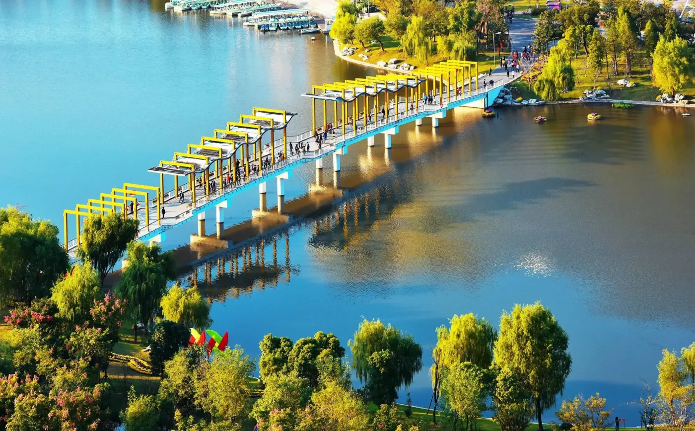 踩盘日记不下扬州看春光我家住在南山湖畔