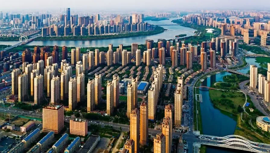 那么长白是如何一步步成为沈阳富人区代表的呢?按