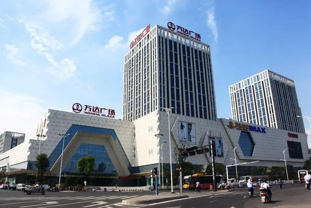 黄山东路与弋江路交口以东500米4008132766 转 699145在售商铺镜湖区