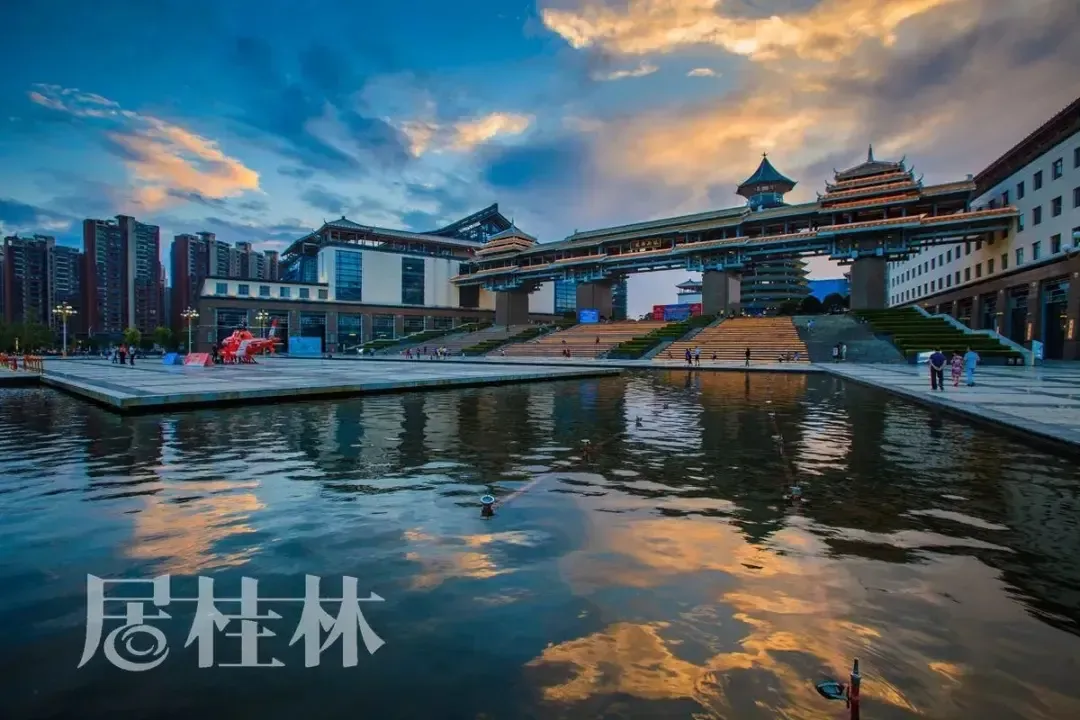 项目周边拥有桂林医学院第二附属医院,临桂西城医院,临桂三小,临桂