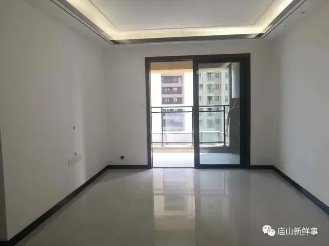 武汉一楼盘精装修房启动交房!业主随拍内部实景图!