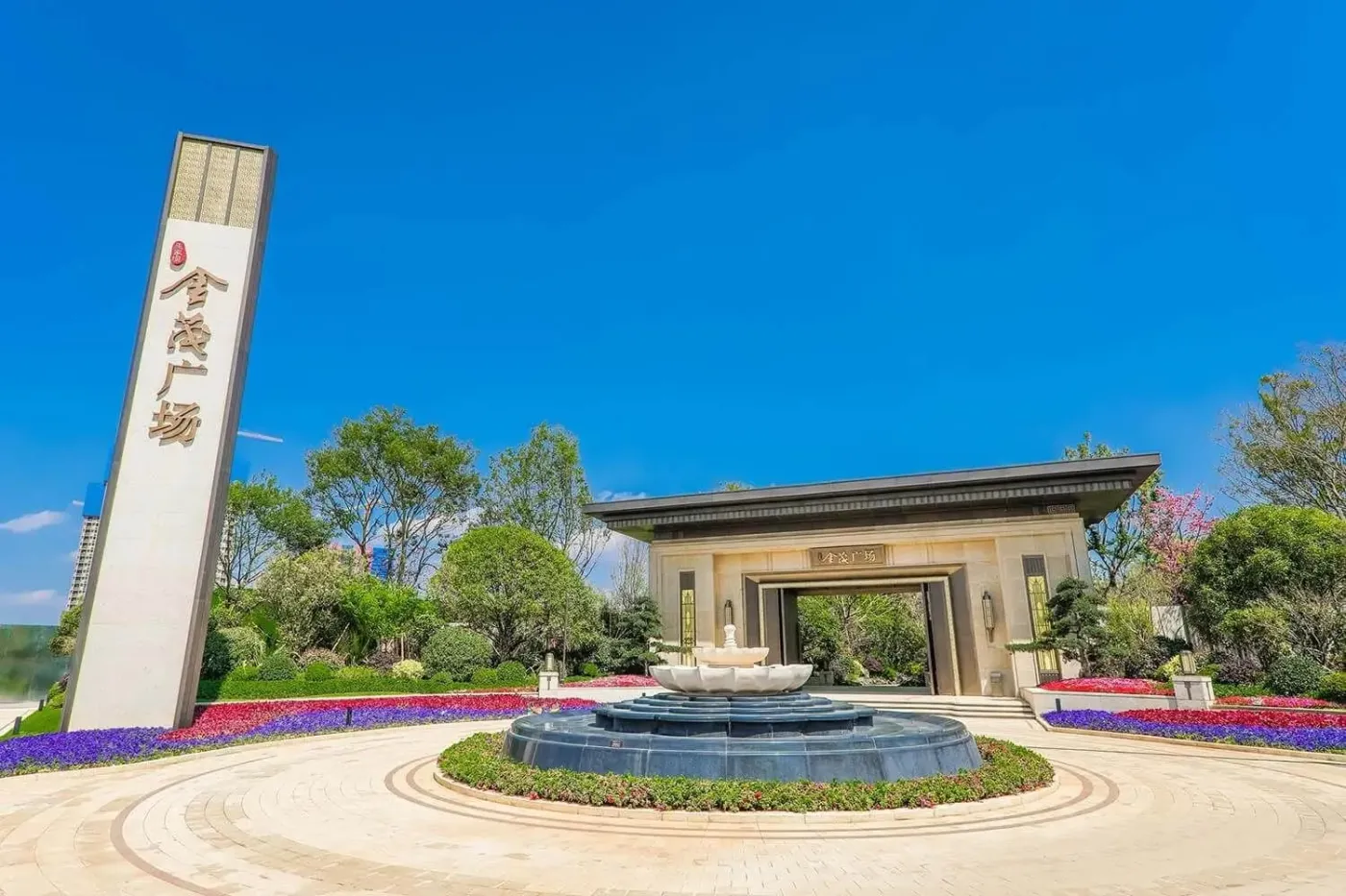 昆明巫家坝金茂广场实拍图