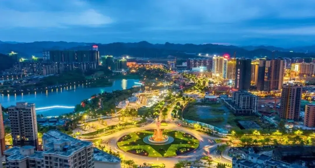 毅德生态城丨为城市耕新,起笔梧州半山豪宅时代