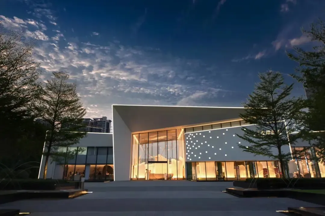 据说这座超20年的小区干翻了广州90的新盘