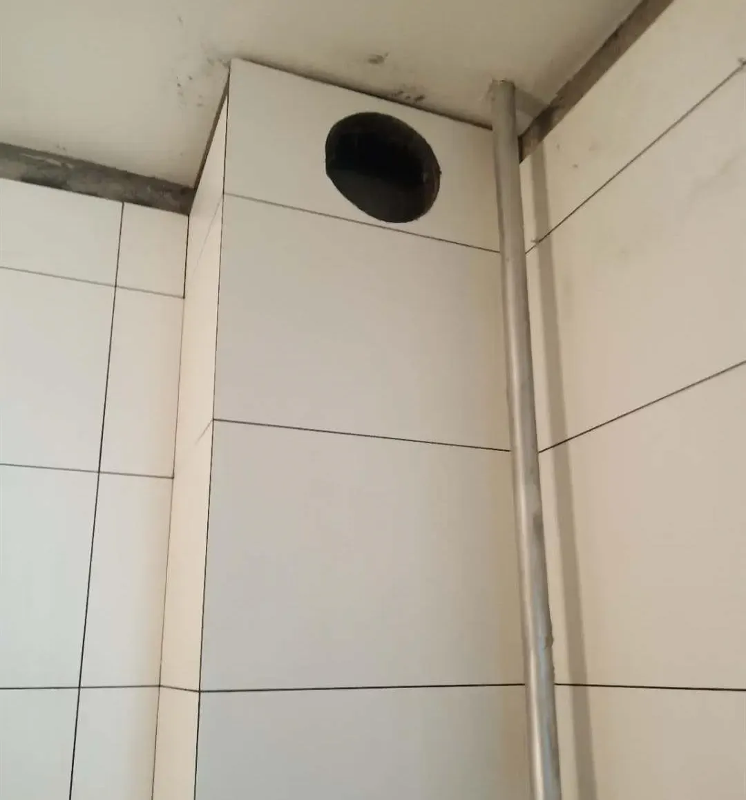 在黄岛装修,厨房排烟孔别随便开,需要提前确定止逆阀的形状_房产资讯